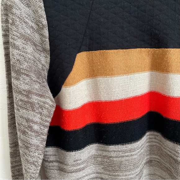 THML Crew Neck Color Block Sweater - Picture 3 of 5